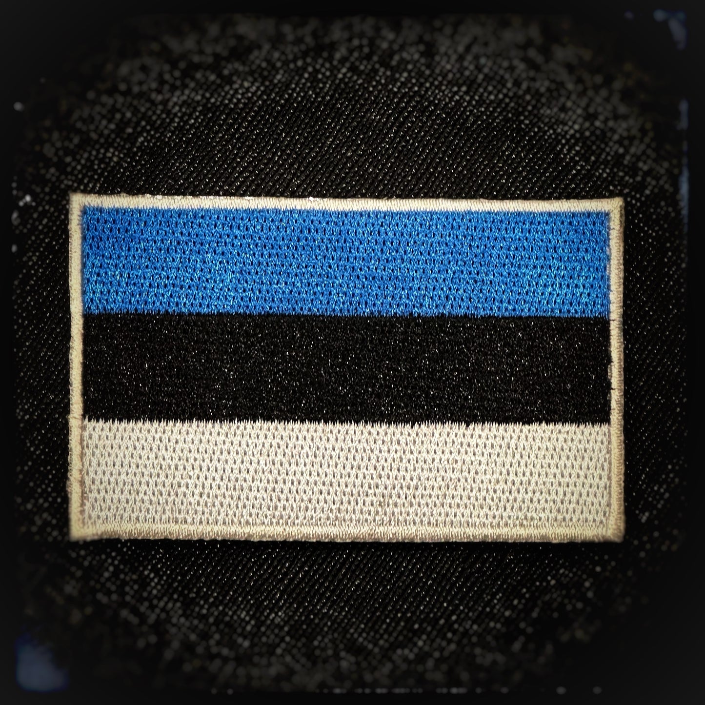 Estonia embroidered velcro patch. High quality and durable PVC, woven and embroidered patches for collectors, airsofters and military enthusiasts. Also serves as a morale patch. patchworld. patchworld.net