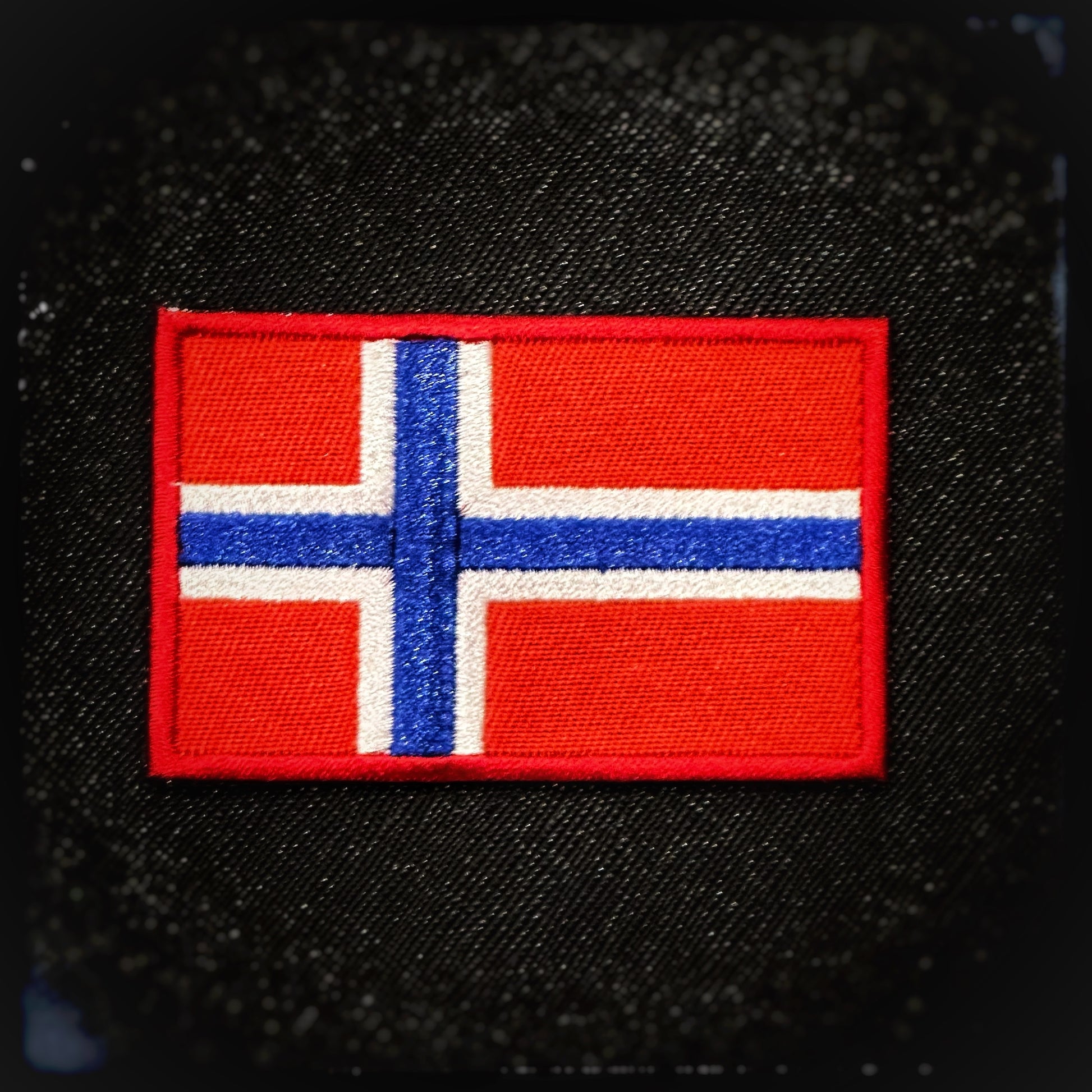 Norway embroidered velcro patch. High quality and durable PVC, woven and embroidered patches for collectors, airsofters and military enthusiasts. Also serves as a morale patch. patchworld. patchworld.net