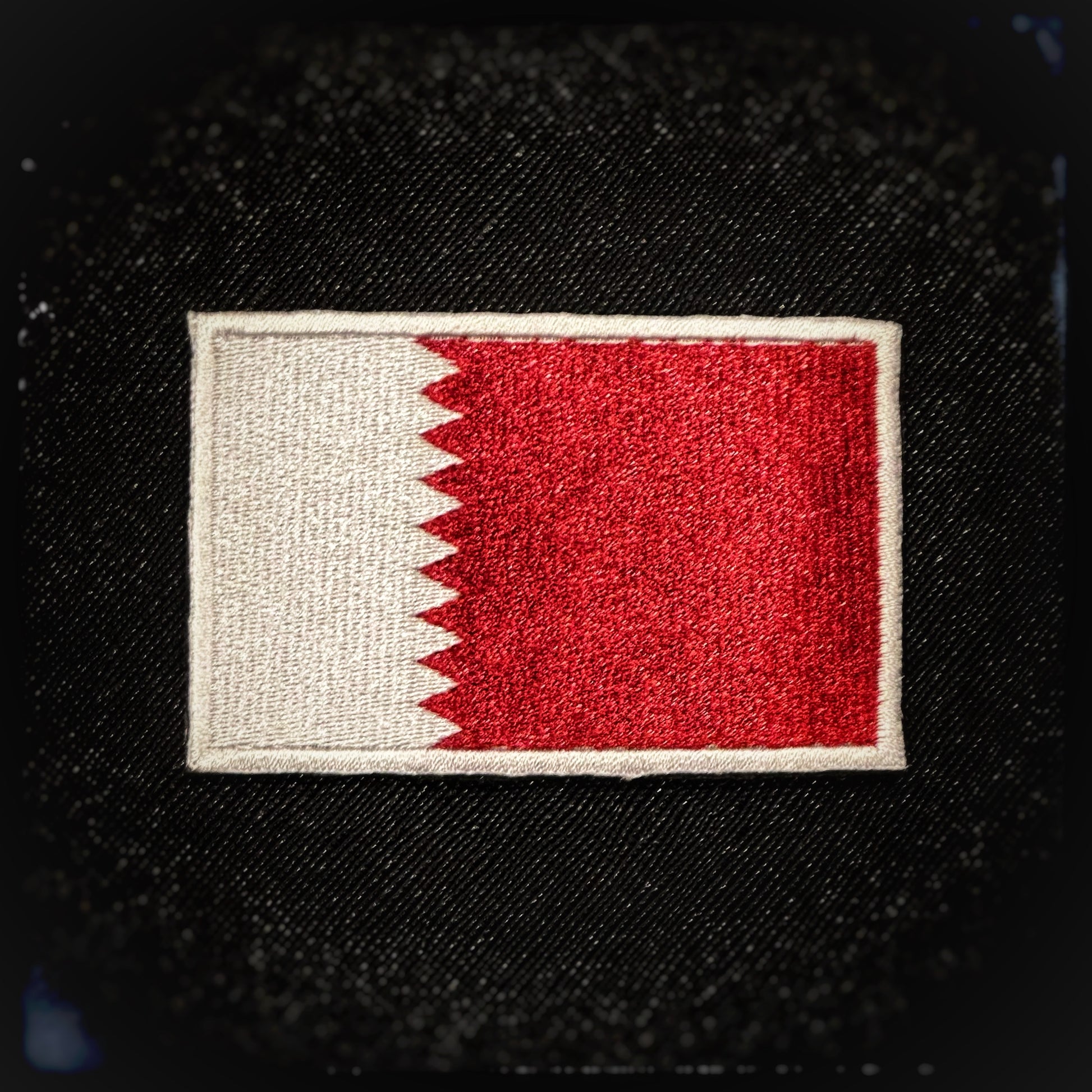 Qatar embroidered velcro patch. High quality and durable PVC, woven and embroidered patches for collectors, airsofters and military enthusiasts. Also serves as a morale patch. patchworld. patchworld.net