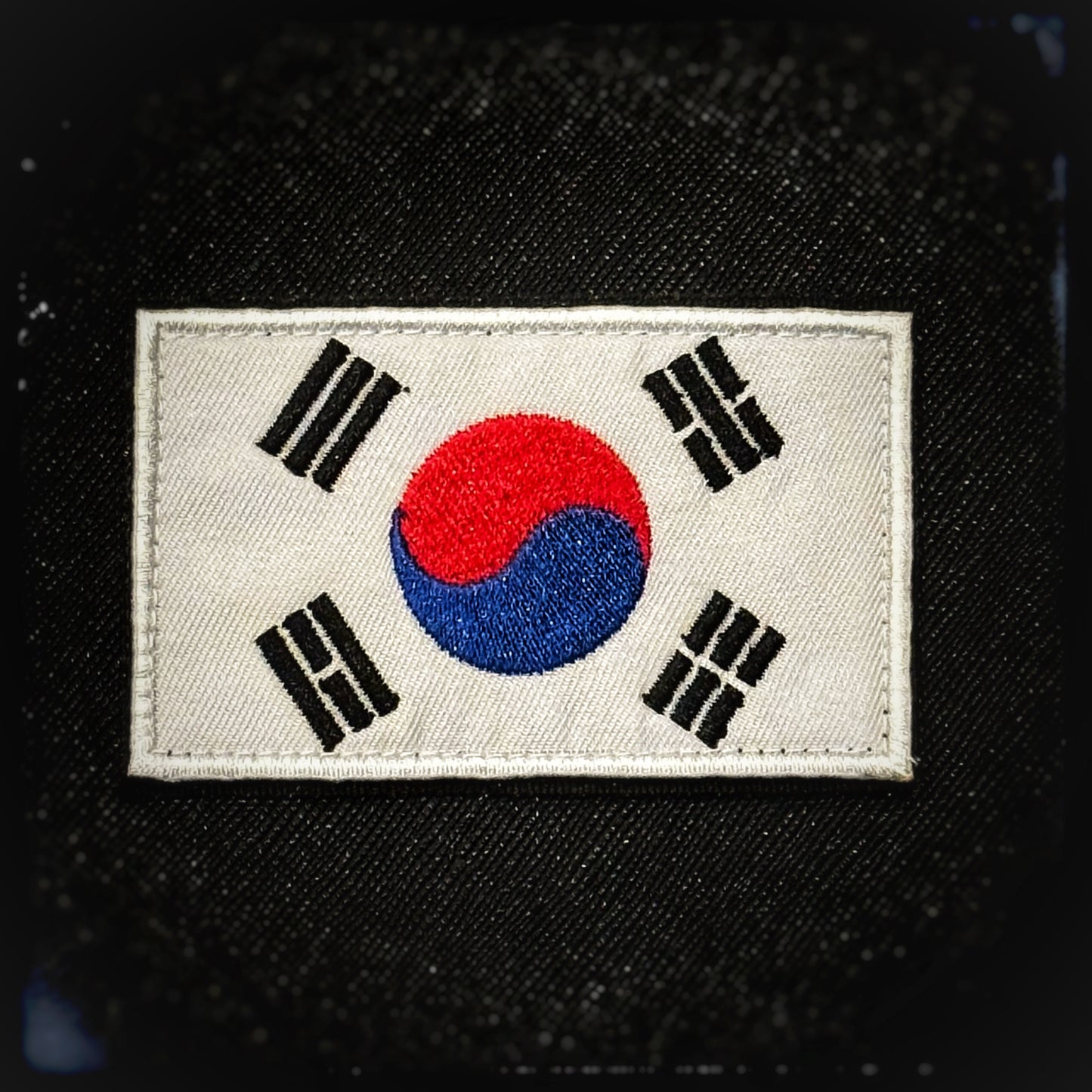 South Korea embroidered velcro patch. High quality and durable PVC, woven and embroidered patches for collectors, airsofters and military enthusiasts. Also serves as a morale patch. patchworld. patchworld.net